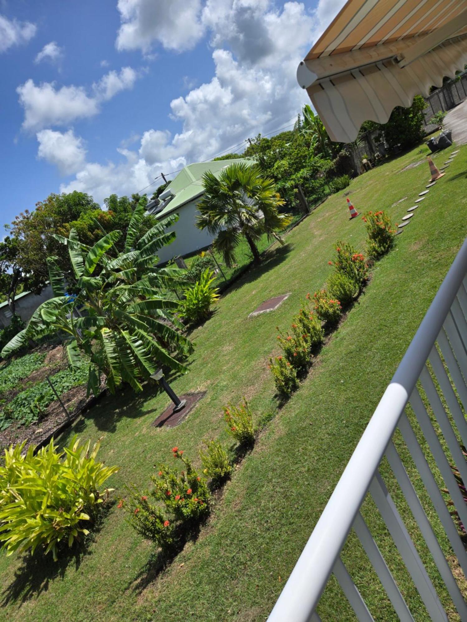 Bungalow Bo Sicrie Le Moule Exterior foto